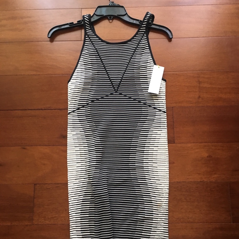 BCBGeneration stretchy dress